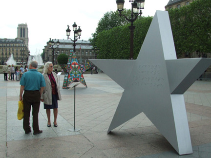 波蘭藝術家 Grzegorz Klaman 的「Liberty-Equality-Fraternity-Solidarity」作品。