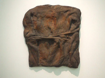身體藝術家Bruce Nauman 1967-1970年 Henry Moore Bound to Fail作品。
