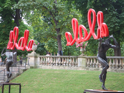 法國藝術家Daniel Hourde 別開生面的「 Ahlala 」1995-2005年作品。