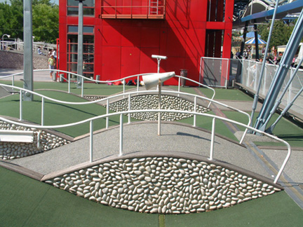 現代化園中規劃有七大奇妙兒童樂園，是都會幼及兒童們的樂園。