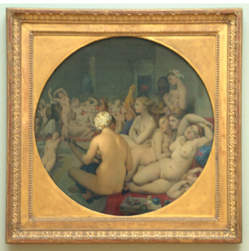安格爾(Ingres) 性感的「土耳其浴」眾多姿態曼妙的浴女在這親暱及閒逸中， 一股新鮮而非凡的感性，探究深度空間及卓越完美的影像。